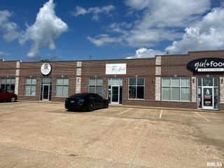 5345 Belle Ave Ste 2, Davenport, IA 52807