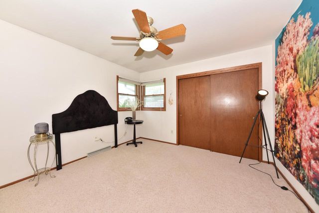 5944 S 35th STREET, Greenfield, WI 53221
