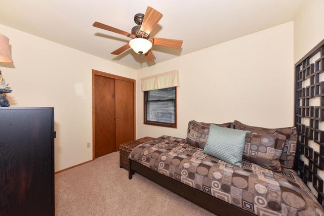 5944 S 35th STREET, Greenfield, WI 53221