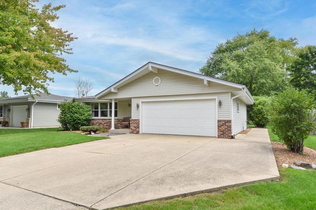 5944 S 35th STREET, Greenfield, WI 53221