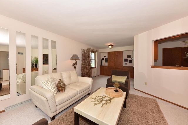 5944 S 35th STREET, Greenfield, WI 53221