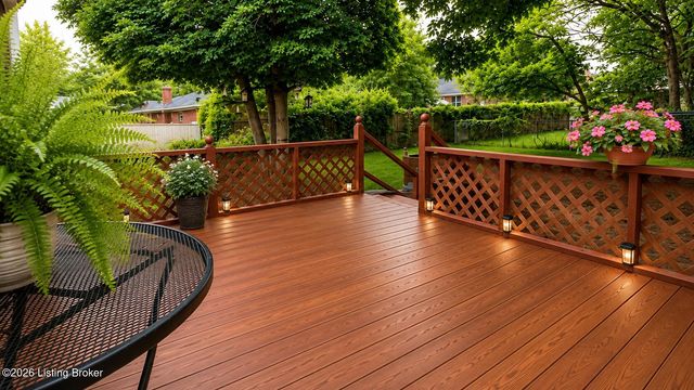 2202 Thistledawn Dr, Louisville, KY 40216