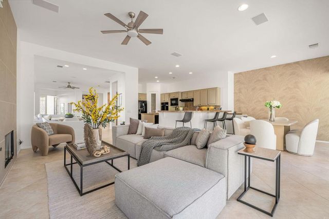 79350 Canterbury, La Quinta, CA 92253