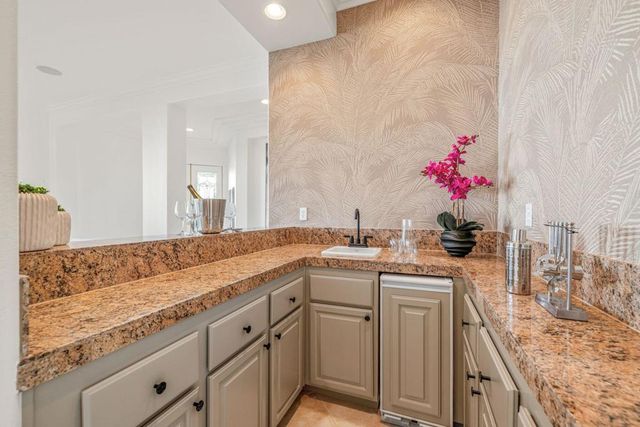 79350 Canterbury, La Quinta, CA 92253