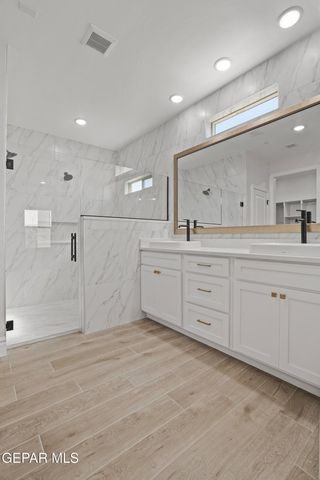 3941 Peak Place, El Paso, TX 79938