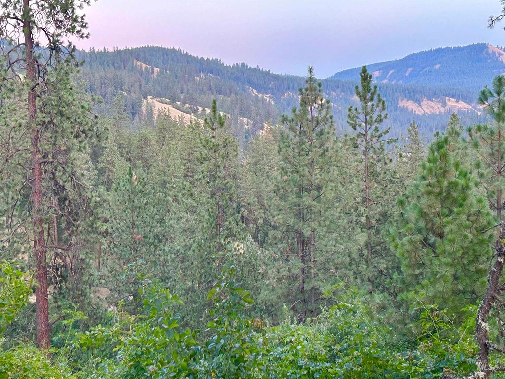 TBD Highland Ct, Orofino, ID 83544
