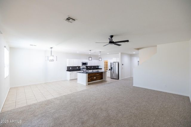 37178 N EL MORRO Trail, San Tan Valley, AZ 85140