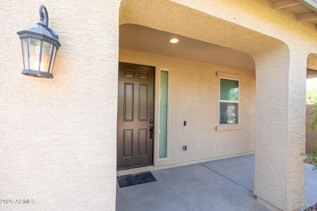 37178 N EL MORRO Trail, San Tan Valley, AZ 85140