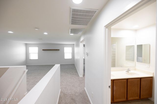 37178 N EL MORRO Trail, San Tan Valley, AZ 85140