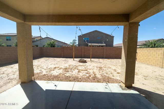 37178 N EL MORRO Trail, San Tan Valley, AZ 85140