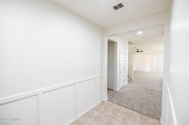 37178 N EL MORRO Trail, San Tan Valley, AZ 85140