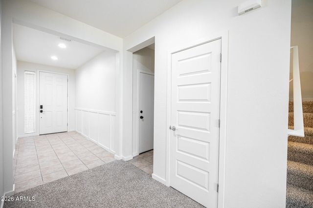 37178 N EL MORRO Trail, San Tan Valley, AZ 85140