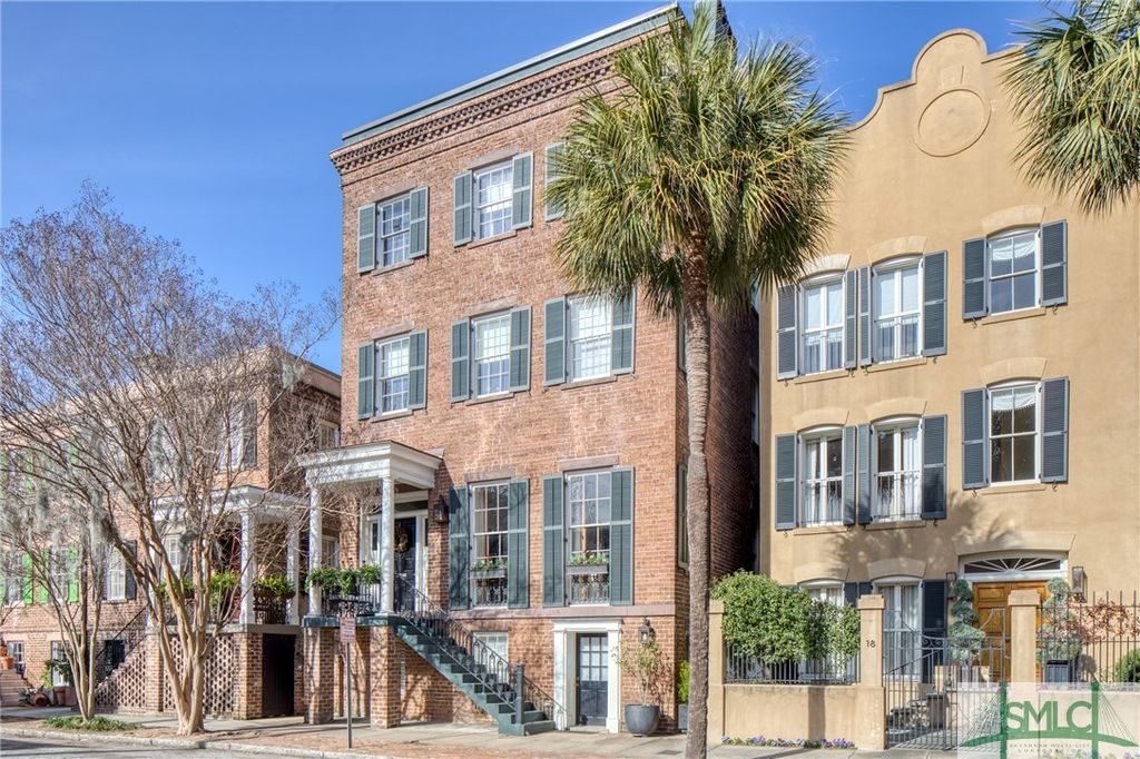Image 2 of property listing at 20 W Taylor Street, Savannah, GA 31401