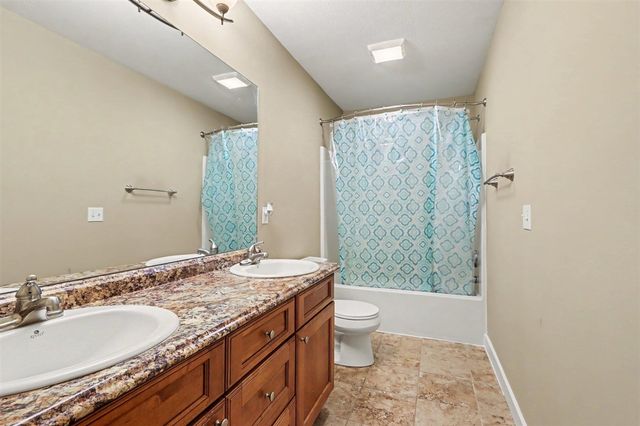 7977 Interlochen Street, Kalamazoo, MI 49009