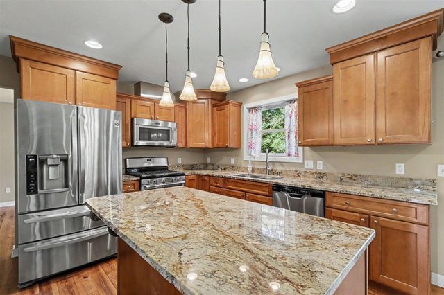 7977 Interlochen Street, Kalamazoo, MI 49009