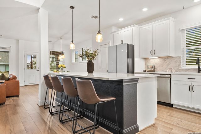 12458 Diagon Alley, San Antonio, TX 78254