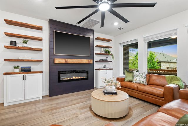 12458 Diagon Alley, San Antonio, TX 78254