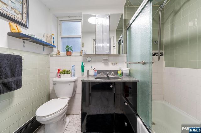 132 72nd, North Bergen, NJ 07047