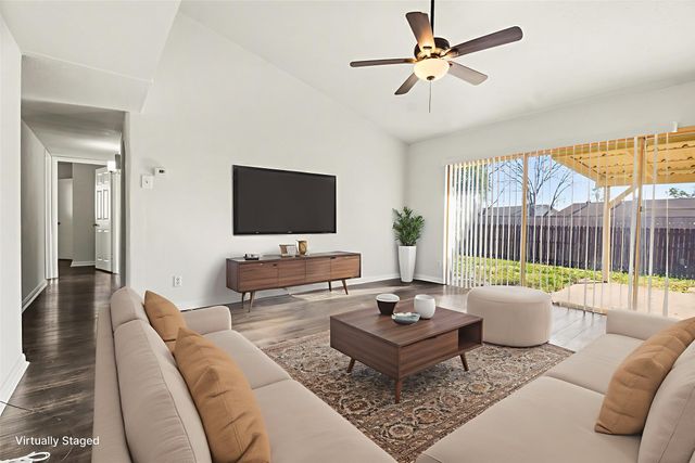 918 Sleepy Hollow Drive, Garland, TX 75043