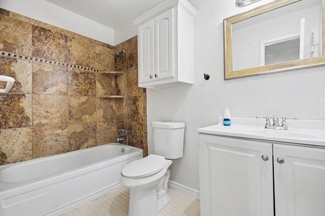 918 Sleepy Hollow Drive, Garland, TX 75043