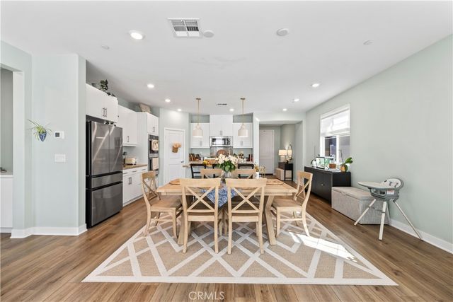 2482 Wagon Wheel Way, Rialto, CA 92377