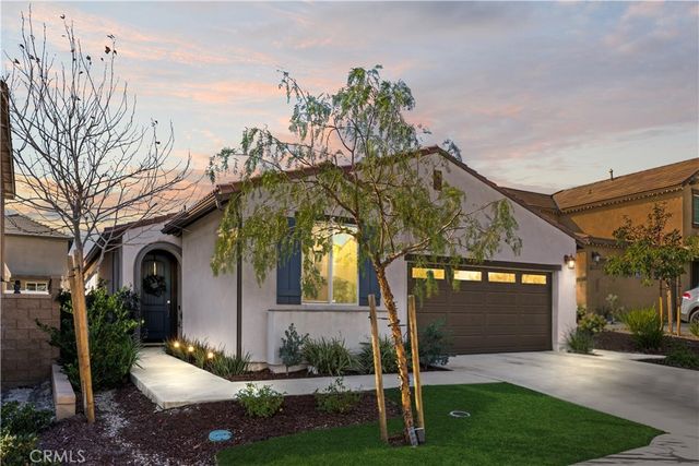 2482 Wagon Wheel Way, Rialto, CA 92377