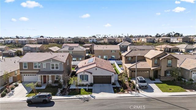 2482 Wagon Wheel Way, Rialto, CA 92377