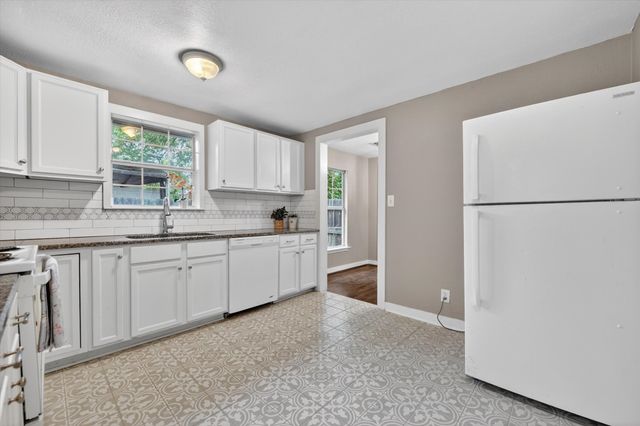 509 W Erwin Avenue, Mckinney, TX 75069