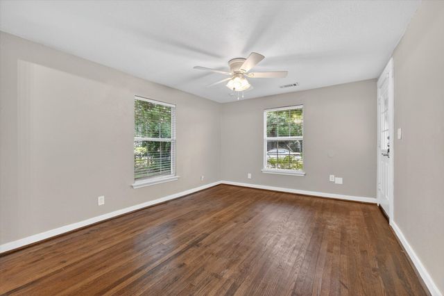 509 W Erwin Avenue, Mckinney, TX 75069