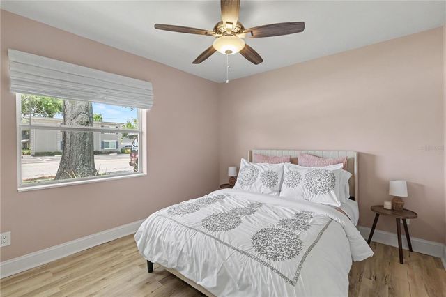 3511 W AZEELE STREET, Tampa, FL 33609