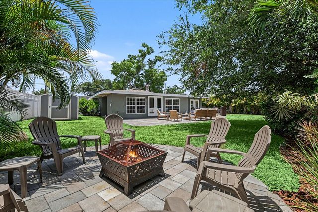 3511 W AZEELE STREET, Tampa, FL 33609