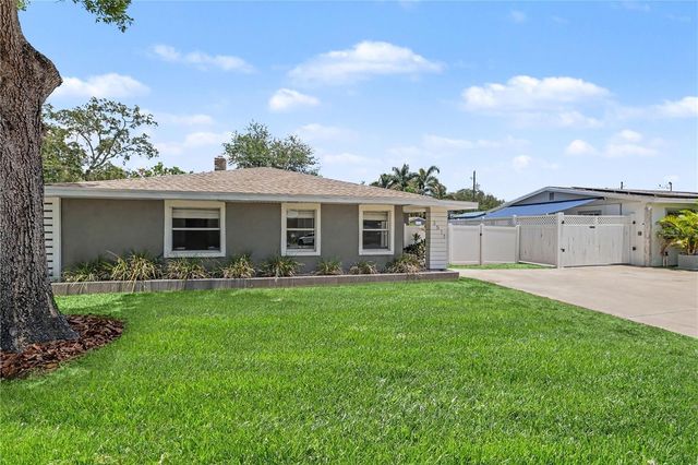 3511 W AZEELE STREET, Tampa, FL 33609