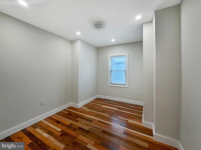 534 W HUNTINGDON ST, Philadelphia, PA 19133