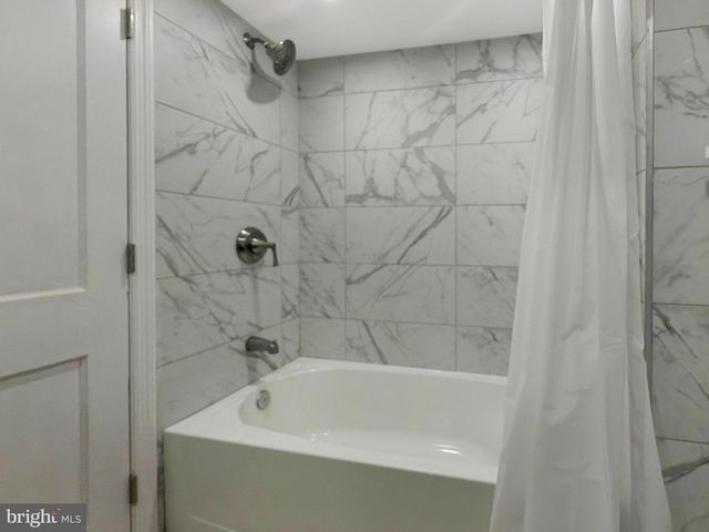 534 W HUNTINGDON ST, Philadelphia, PA 19133