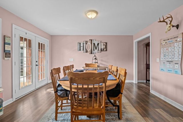 278C Murrell Rd, Dickson, TN 37055