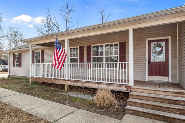 278C Murrell Rd, Dickson, TN 37055