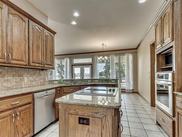 2921 Misty Ridge Drive, Norman, OK 73071