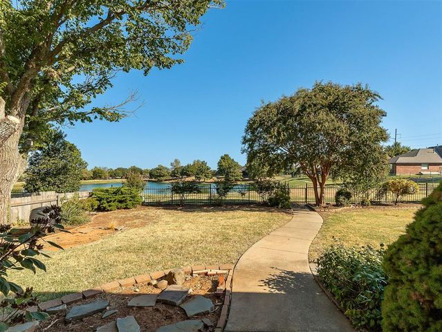 2921 Misty Ridge Drive, Norman, OK 73071