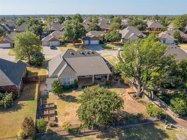 2921 Misty Ridge Drive, Norman, OK 73071