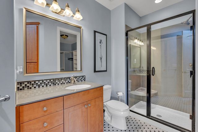 2324 N Rosemont Ct, Wichita, KS 67228