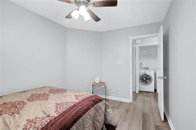 21 Loch CIR, Hampton, VA 23669