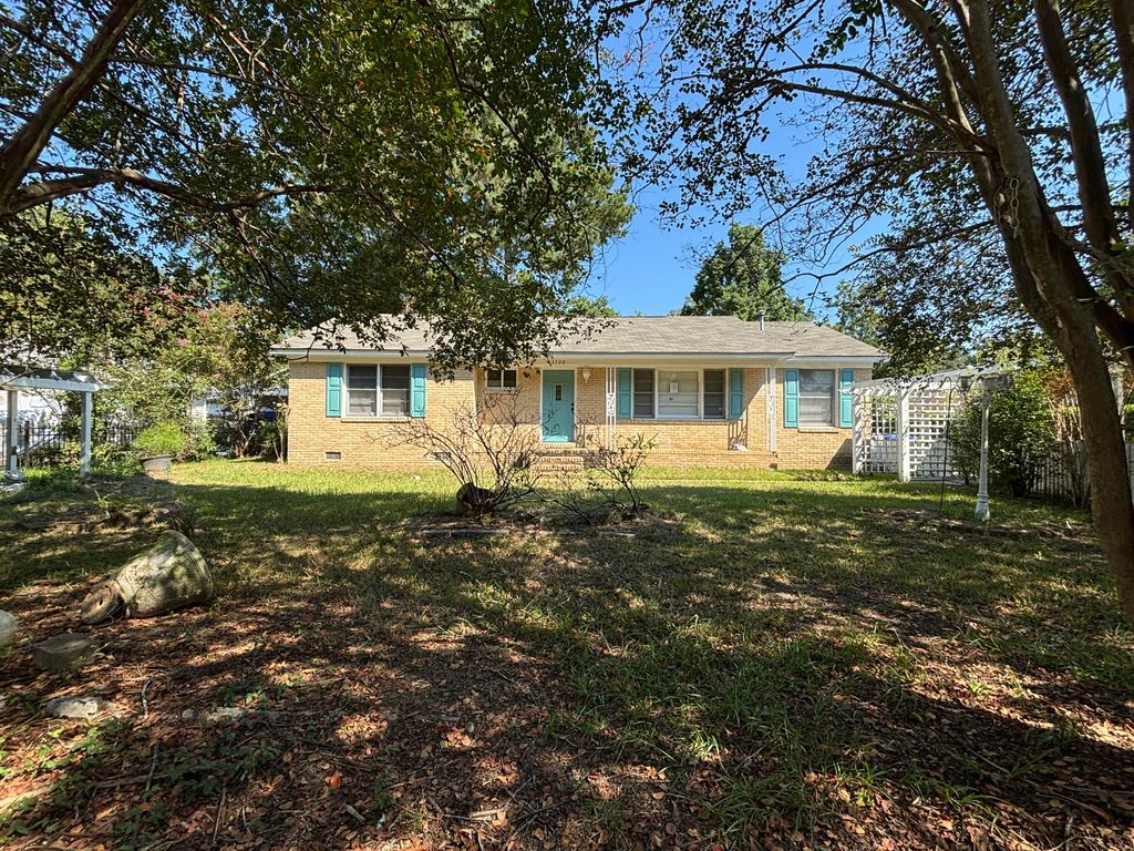 3308 Londonderry Road, North Charleston, SC 29420