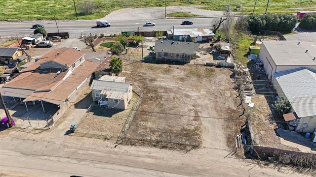 2222 Vierra Rd, Lathrop, CA 95330