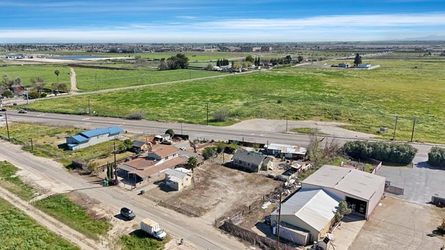 2222 Vierra Rd, Lathrop, CA 95330