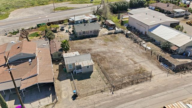 2222 Vierra Rd, Lathrop, CA 95330