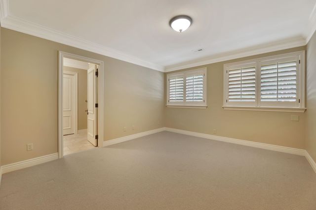 320 E Flint Hills National Ct, Andover, KS 67002