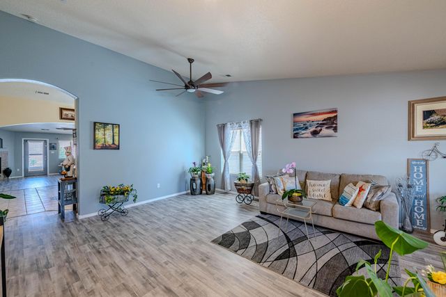 3612 Oasis Springs Road NE, Rio Rancho, NM 87144