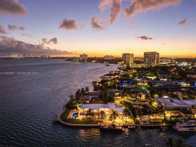 1995 NE 118th Rd, North Miami, FL 33181