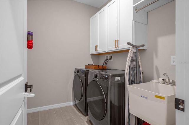 34382 EVERGREEN HILL COURT, Wesley Chapel, FL 33545