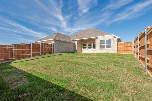 1524 North Carolina Avenue, Lancaster, TX 75134
